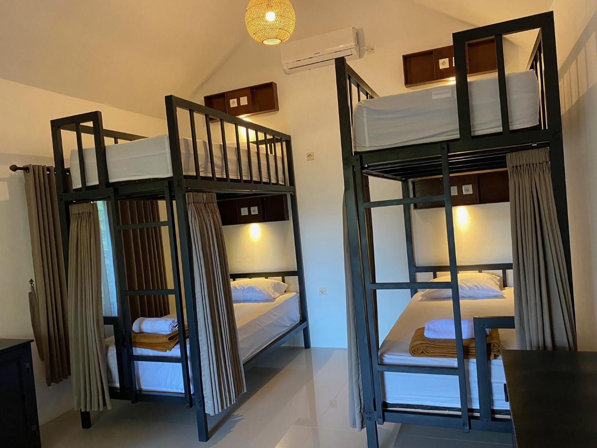 Mayong Bali Villa And Hostel Munduk Eksteriør billede