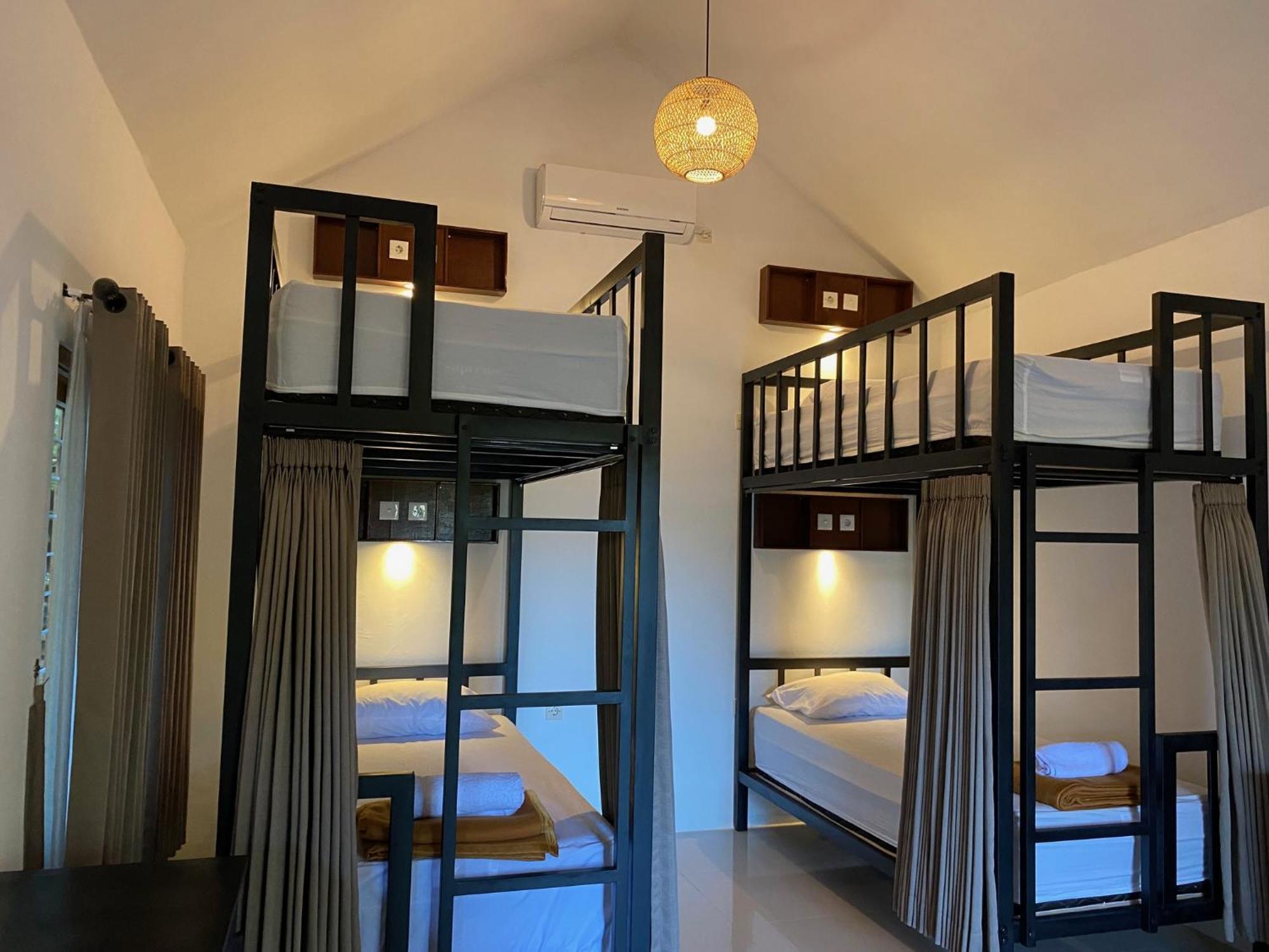 Mayong Bali Villa And Hostel Munduk Eksteriør billede